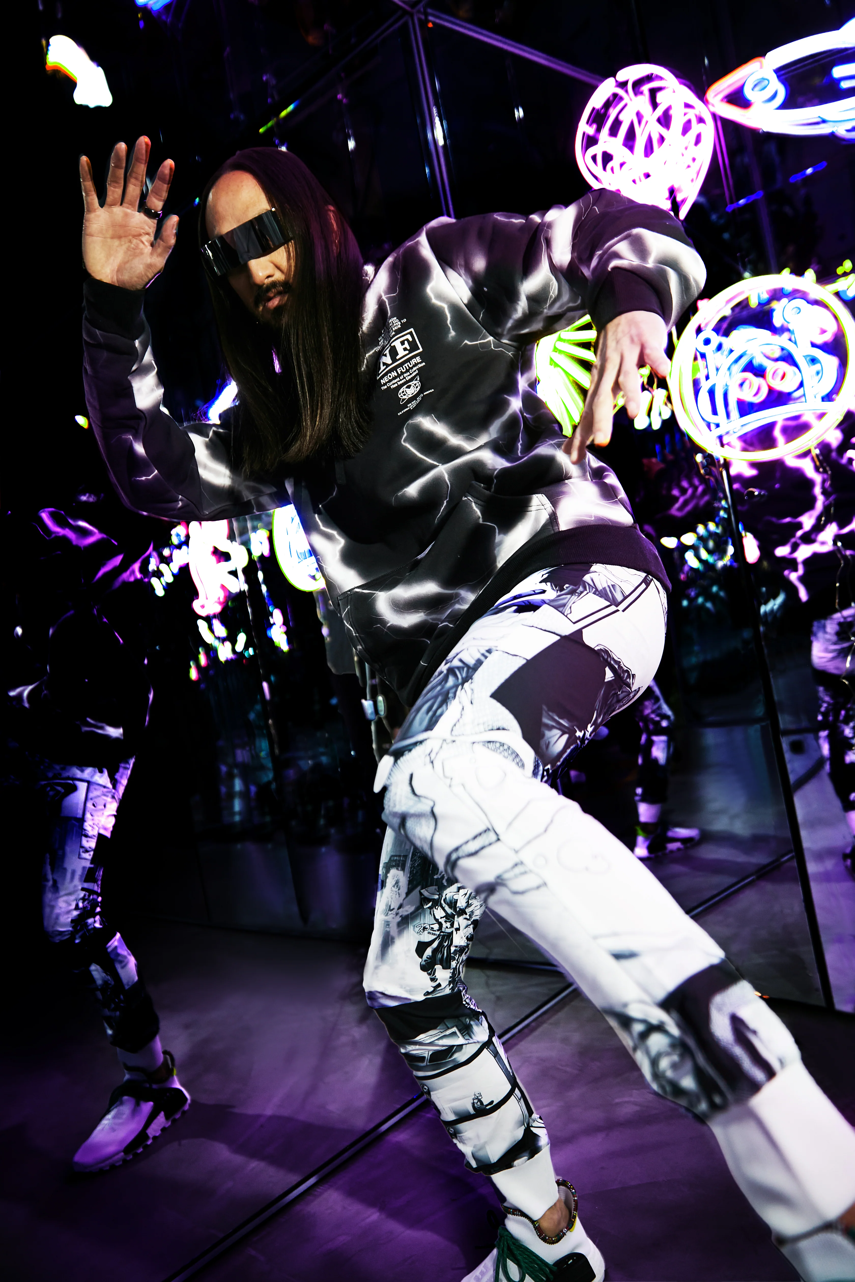 Tr. 10 - "Comic Book" Jogger - Image 5